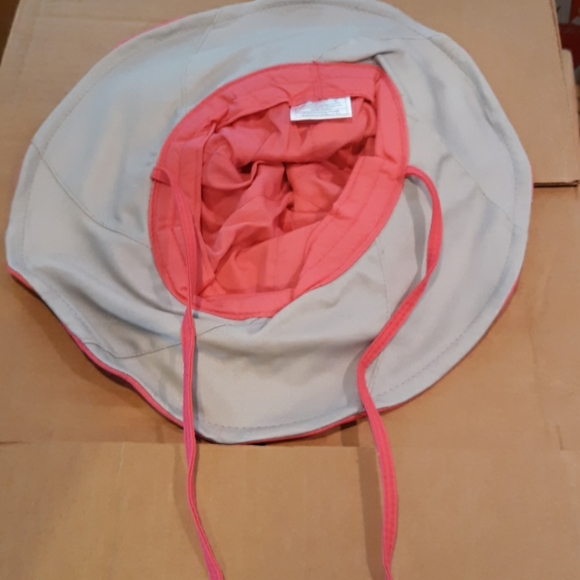 New Women's Coppertone SPF 50 Hat Pink - Picture 2 of 5